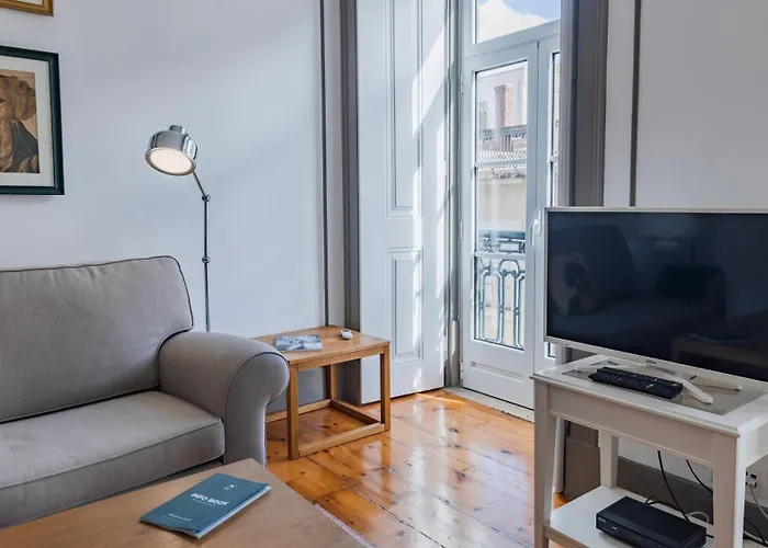 Classic Tagus River View By Lovelystay Appartement