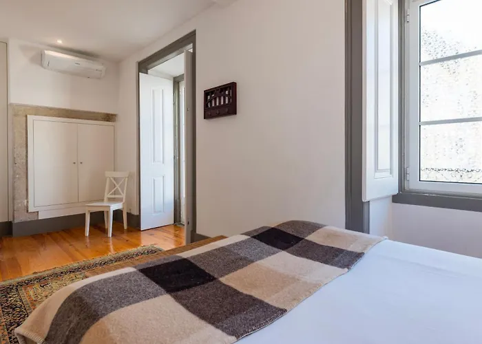 Classic Tagus River View By Lovelystay