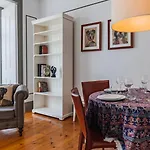Classic Tagus River View By Lovelystay Apartment Lisbon