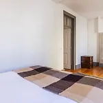 Apartment Classic Tagus River View By Lovelystay *